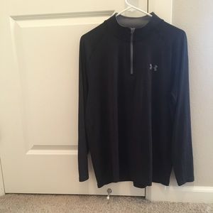 Men’s Under Armour Light weight Pull Over